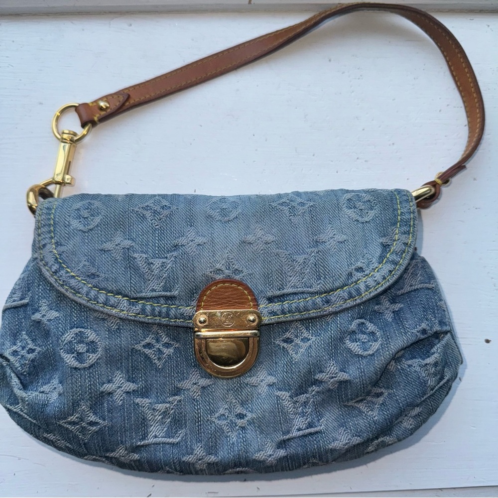 Louis Vuitton denim mini pleaty